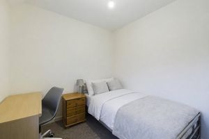 Photo 9- click for photo gallery